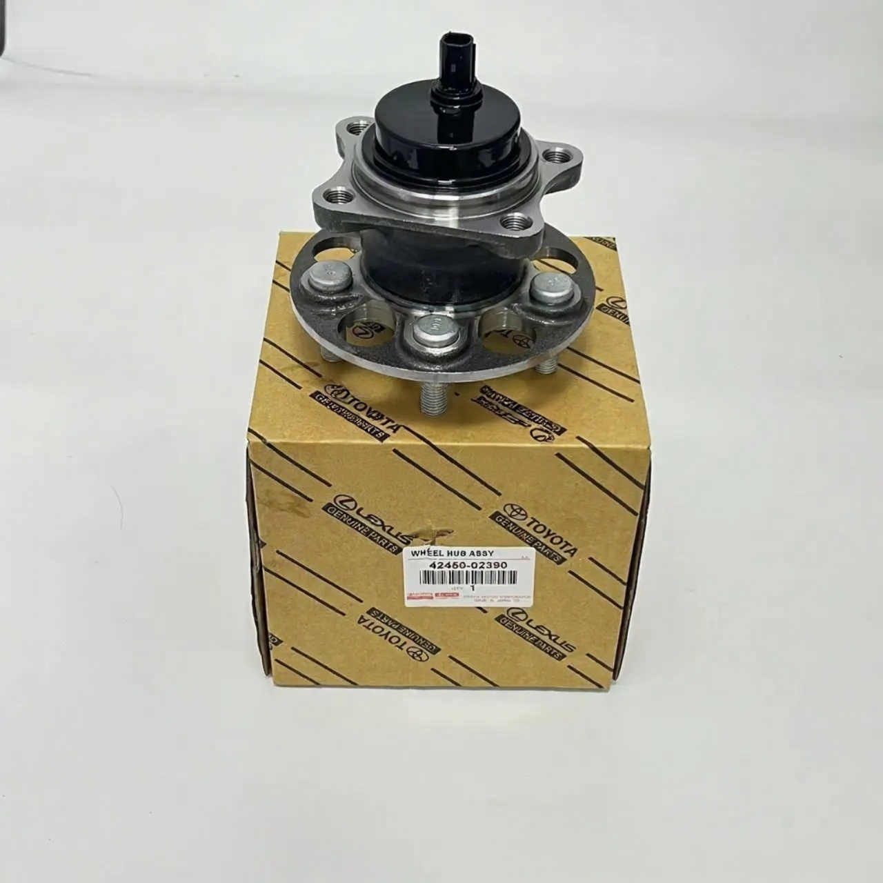 TOYOTA HIGH QUALITY 42450-02390 REAR AXLE HUB AND BEARING ASSEMBLY